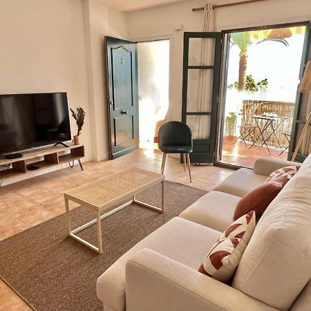 フリヒリアナCasa La Aguanosa Con Piscina Y Vistas Al Marアパートメント エクステリア 写真
